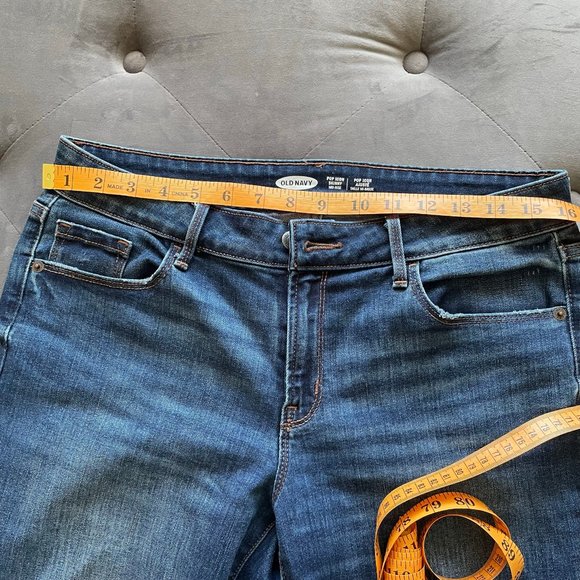 Mid-Rise Pop Icon Skinny Jeans - Size 10 Petite - Picture 9 of 10